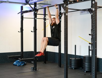 Crunch inverso alla sbarra