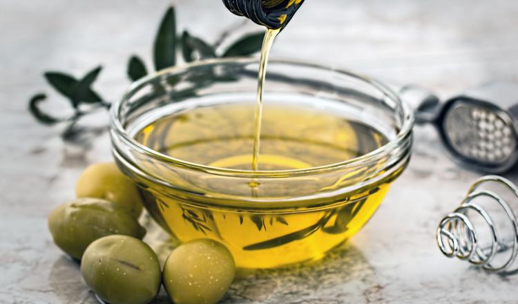 Olio extravergine d’oliva: origini e proprietà