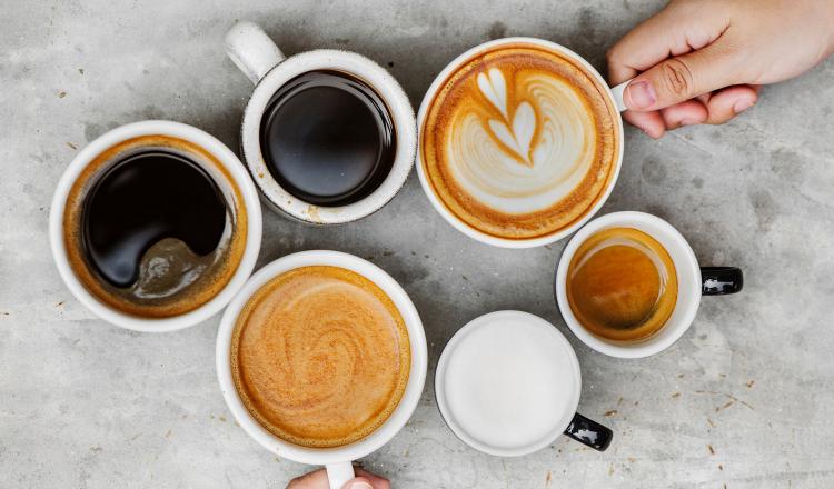 Caffè e longevità: analisi di un recente studio